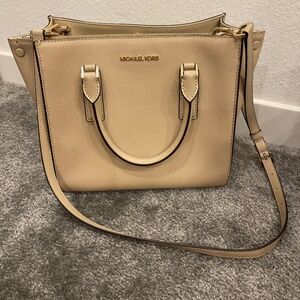 MK Purse